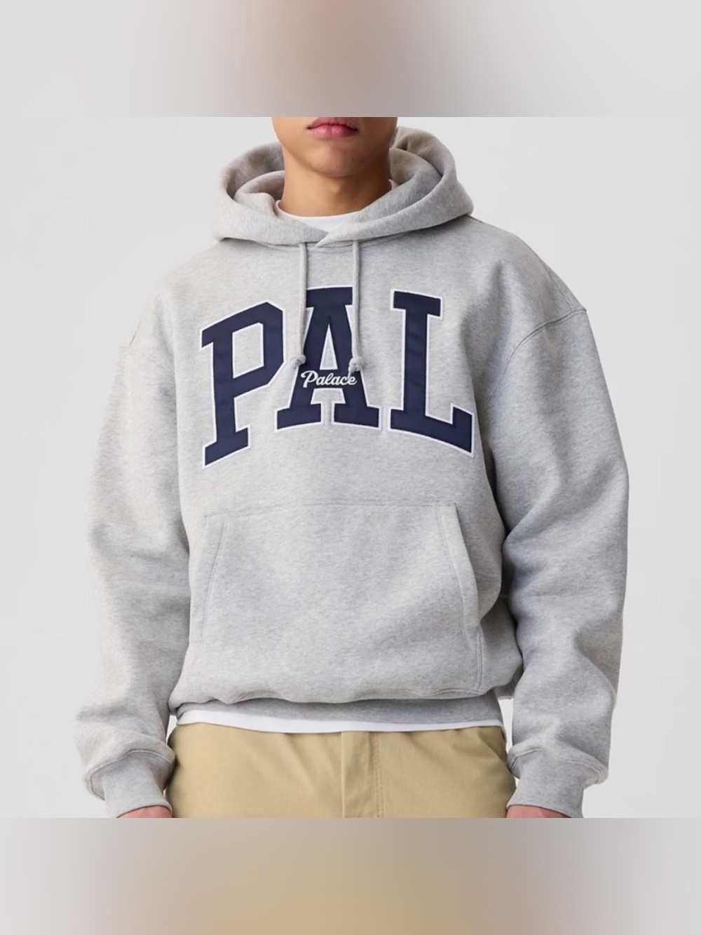 Palace x GAP Logo Hoodie Grey Hooded Sweatshirt Men’s Size XL Cotton Blend.